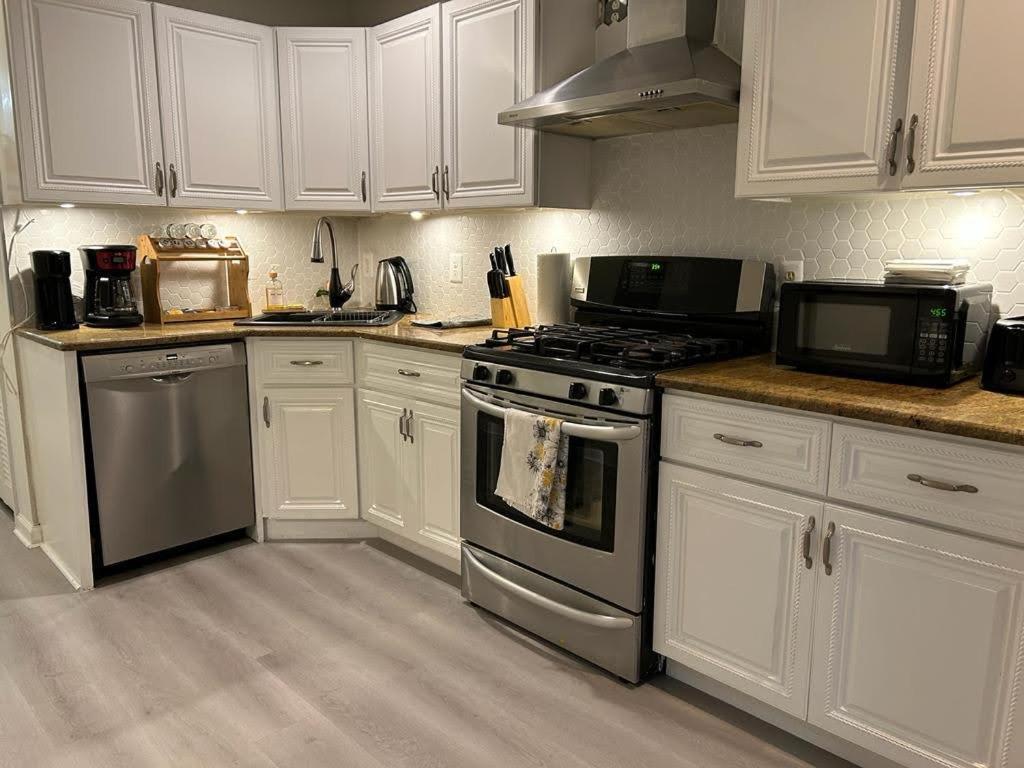 Luxury Apartments 5Queenbed - 20 Min Away Manhattan Jersey City Exterior photo