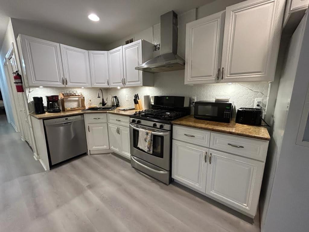 Luxury Apartments 5Queenbed - 20 Min Away Manhattan Jersey City Exterior photo